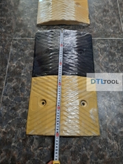 Gờ Giảm Tốc Cao Su 500x300x40mm ADTL | Gờ Hạn Chế Tốc Độ Cho Bãi Xe, Đường Nội Bộ