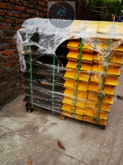 Gờ giảm tốc thép đúc kích thước 250x300x50mm (DxRxC). Chịu tải 100 tấn đến Max 180 tấn