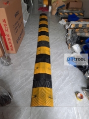 Gờ Giảm Tốc Thép Đúc 250x300x50mm SDTL | Gờ Hạn Chế Tốc Độ Chịu Tải 100-180 Tấn Cho Xe Tải, Container