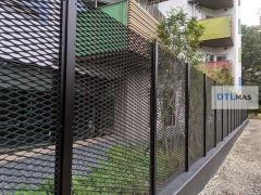Lưới Thép Dập Giãn Mạ Kẽm 45x90mm Dày 3mm Cuộn 1x10m | Lưới Hình Thoi Chịu Lực Công Nghiệp