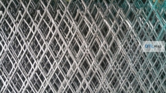 Lưới Thép Dập Giãn Mạ Kẽm 45x90mm Dày 3mm Cuộn 1x10m | Lưới Hình Thoi Chịu Lực Công Nghiệp