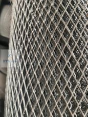 Lưới trát tường chống nứt hình thoi 10x20mm cuộn 1x45-50m