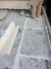 Màng chống thấm 3 lớp PPE dày 0.6~0.8mm, cuộn1.2x50m ZHANGSHI. Màng chống thấm cao cấp, có cấu tạo 3 lớp. Màng chống thấm Polypropylene Elastomer
