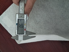 Màng chống thấm PPE 3 lớp LDTL dày 0.6mm, khổ rộng 1.2m, tỷ trọng 220g. Màng chống thấm cao cấp, có cấu tạo 3 lớp. Màng chống thấm Polypropylene Elastomer