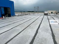 Màng chống thấm PPE 3 lớp VDTL dày 0.6mm, khổ rộng 1.2m, tỷ trọng ~230g. Màng chống thấm cao cấp, có cấu tạo 3 lớp. Màng chống thấm Polypropylene Elastomer