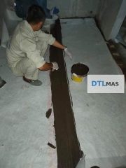 Màng chống thấm PPE 3 lớp VDTL dày 0.8mm, khổ rộng 1.2m, tỷ trọng ~270g. Màng chống thấm cao cấp, có cấu tạo 3 lớp. Màng chống thấm Polypropylene Elastomer