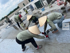 Màng chống thấm PPE 3 lớp LDTL dày 0.3~0.4mm, khổ rộng 1.15m, tỷ trọng 130g. Màng chống thấm cao cấp, có cấu tạo 3 lớp. Màng chống thấm Polypropylene Elastomer