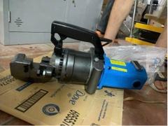 Máy Cắt Sắt Thuỷ Lực RC25