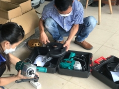 Máy mài cầm tay YINGLING - 2600W - Chưa gồm máy hút bụi