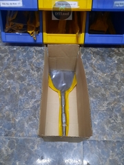 Mũi đục dẹt ~ 12cm. Đuôi lục giác 17. Lắp máy đục bê tông