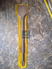 Mũi đục dẹt 4cm, dài 28cm, chuôi 14ly. Lắp máy vưa khoan vừa đục phổ thông