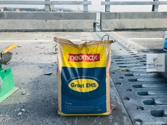 Neomax Grout EHS - Vữa rót gốc xi măng đạt cường độ sớm, không co ngót, cường độ chịu nén cao 60MPa