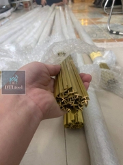 Nẹp đồng T10 Gân - Nẹp chi đồng chống trơn trượt cầu thang, mặt bậc T10 thanh 3m