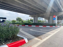 Nippon Reflective Road Line Trắng 5 Lít - Sơn kẻ vạch, sơn giao thông gốc Acrylic mau khô màu trắng