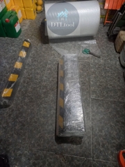 Thanh ốp góc kích thước 1000x100x10mm Vuông. Dán Decal mịn phản quang cao cấp. Bảo vệ góc tường, góc cột. Bao phụ kiện lắp đặt