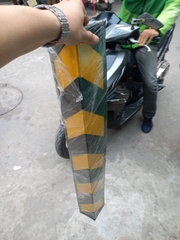 Thanh ốp góc kích thước 1000x100x10mm Vuông. Dán Decal mịn phản quang cao cấp. Bảo vệ góc tường, góc cột. Bao phụ kiện lắp đặt