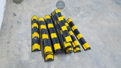Thanh ốp góc kích thước 800x100x10mm Tròn. Dán Decal phản quang. Bảo vệ góc tường, góc cột. Bao phụ kiện lắp đặt