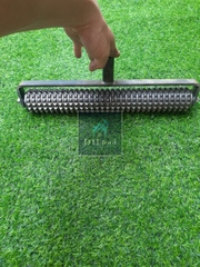 Rulo, Con lăn tạo nhám mặt bê tông Caro 10x10x6mm, dài 48cm. Chống trơn trượt mặt bê tông