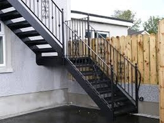 Sơn Phủ Alkyd MAU KHÔ CMC - Màu Đen - Thùng 20Kg