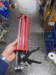 Súng bơm keo cấy thép Fischer. Dùng cho các dòng keo cấy thép Fischer EB 390S, EM 390S, EB II 585S