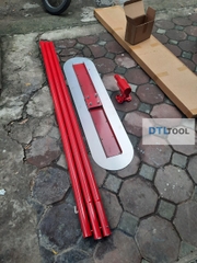 Thước Gạt Bê Tông Siêu Phẳng Mâm 1200x300mm – Tay Cầm 3 Đoạn Nối Dài 5.4m | DTLTOOL