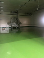Ucrete MF - Bộ 20.28Kg Sàn tự san phẳng gốc polyurethane không mối nối, không dung môi, cho bề mặt nhẵn nhụi. Chống mài mòn cao