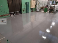 Ucrete MF - Bộ 20.28Kg Sàn tự san phẳng gốc polyurethane không mối nối, không dung môi, cho bề mặt nhẵn nhụi. Chống mài mòn cao