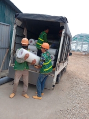 Nilon trải nền, lót nền đổ bê tông. Nilon loại dày 0.05mm, khổ 1.2m mở rộng 2.4m, 19-20m2/kg, cuộn khoảng 55kg