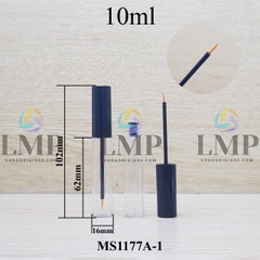 Cây eyeliner thân tròn trong 10ml