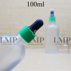 Chai tinh dầu phun mờ nắp bóp khoen nhựa sọc có nắp chụp 100ml