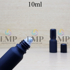 Chai tinh dầu nắp đen đầu bi lăn sắt 10ml