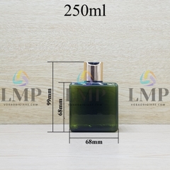Chai lotion vuông nắp nhấn xi