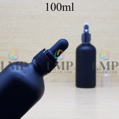 Chai tinh dầu phun mờ nắp bóp khoen nhựa sọc có nắp chụp 100ml