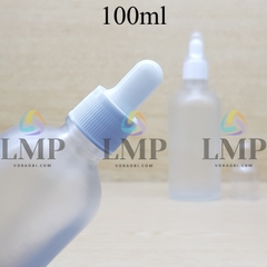 Chai tinh dầu phun mờ nắp bóp khoen nhựa sọc có nắp chụp 100ml