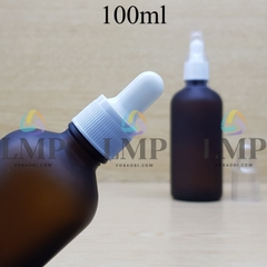 Chai tinh dầu phun mờ nắp bóp khoen nhựa sọc có nắp chụp 100ml
