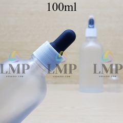 Chai tinh dầu phun mờ nắp bóp khoen nhựa sọc có nắp chụp 100ml