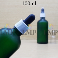 Chai tinh dầu phun mờ nắp bóp khoen nhựa sọc có nắp chụp 100ml