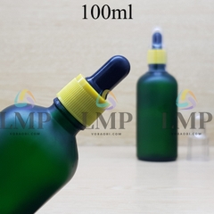 Chai tinh dầu phun mờ nắp bóp khoen nhựa sọc có nắp chụp 100ml