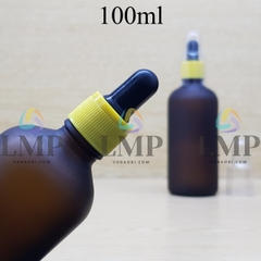 Chai tinh dầu phun mờ nắp bóp khoen nhựa sọc có nắp chụp 100ml