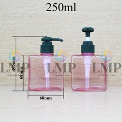 Chai lotion vuông vòi dài