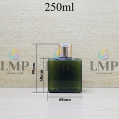 Chai lotion vuông nắp nhấn xi