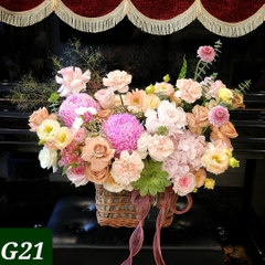 G21
