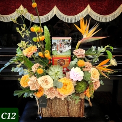 C12