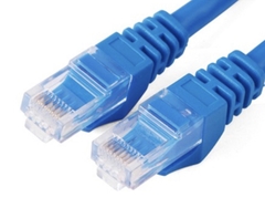Cáp mạng Cat 6 dài 15M Ugreen NW102 đúc sẵn 2 đầu bấm màu xanh