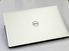 DELL XPS 15 7590