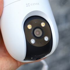 Camera Wifi Ngoài Trời Ezviz 2 Mắt H9C (5MP+5MP)
