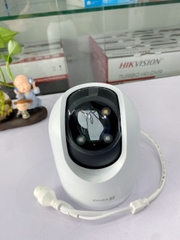 Camera EZVIZ H8C 2MP Tích Hợp Màu Ban Đêm, Xoay 360 Độ, Đàm Thoại 2 Chiều