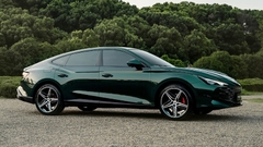 MG7 1.5T LUX