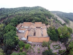 TOUR DU XUÂN CHÙA THEN - THÀNH CỔ XƯƠNG GIANG - CHÙA VĨNH NGHIÊM - CHÙA BỔ ĐÀ 1 NGÀY