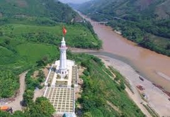 TOUR SAPA - MOANA - FANSIPAN - Y TÝ - LŨNG PÔ